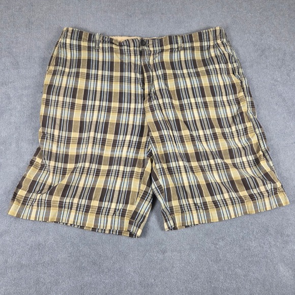Izod Other - IZOD Plaid Shorts Mens 38 Brown Tan Blue Excellent Cotton Flat Front Casual